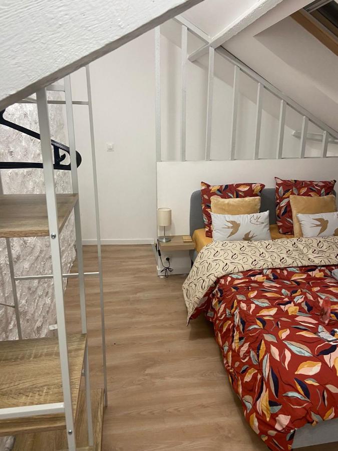 Ferme Des P'Tits Loups Villa Soindres Екстериор снимка